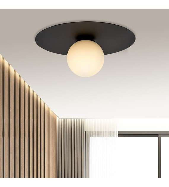 Plafonnier SOLAR 1 Noir/Opale - minimaliste, verre et métal SOLAR 1 NOIR/OPALE
